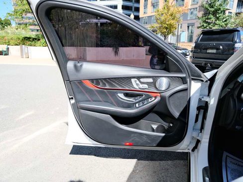 Used 2016 Mercedes-Benz C 63 AMG S image 17