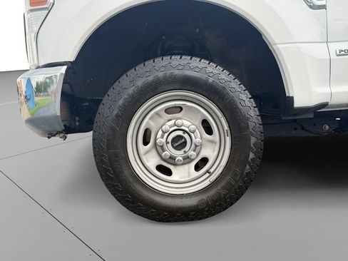 Used 2022 Ford F250 XL w/ Power Equipment Group AWD/4WD image 38