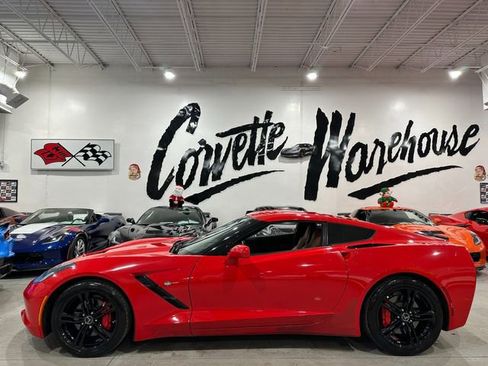 Used 2016 Chevrolet Corvette Stingray Coupe w/ 2LT Preferred Equipment Group image 2
