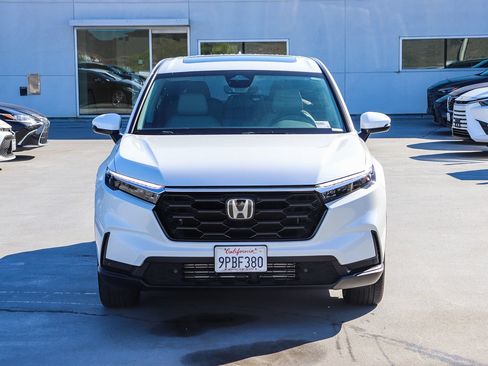 Used 2025 Honda CR-V EX-L image 2