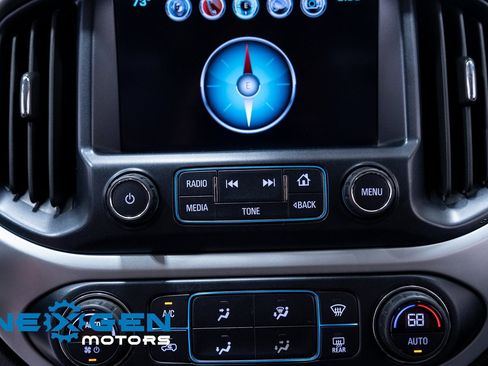 Used 2018 Chevrolet Colorado ZR2 image 13