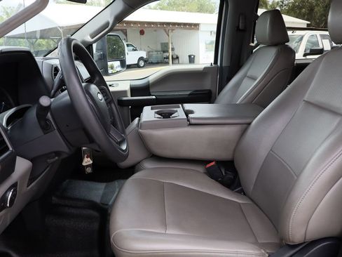 Used 2022 Ford F250 XL w/ Power Equipment Group AWD/4WD image 23