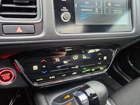 Used 2021 Honda HR-V EX image 21