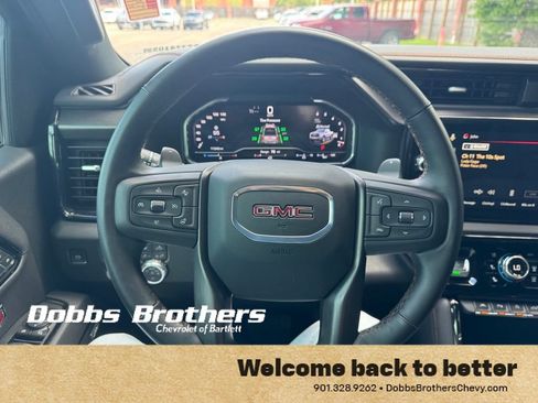 Used 2025 GMC Sierra 1500 AT4 AWD/4WD image 17