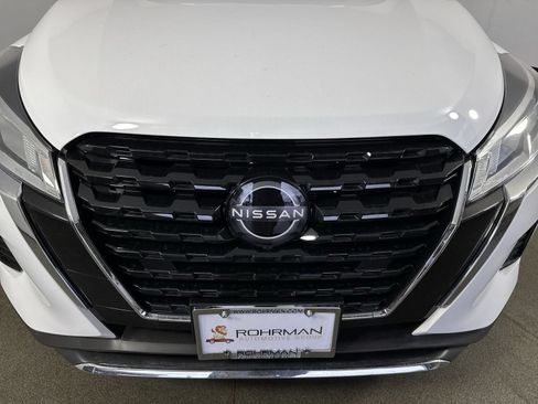 Used 2025 Nissan Kicks Play S FWD image 26