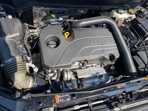 Certified 2024 Chevrolet Equinox LT w/ LPO, Floor Liner Package image 20