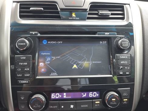 Used 2014 Nissan Altima 2.5 SV w/ Convenience Package FWD image 22