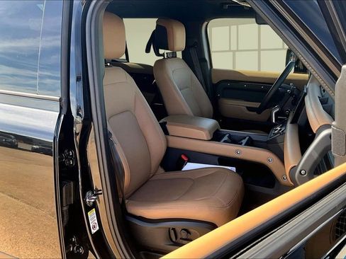 Certified 2025 Land Rover Defender 110 S image 7