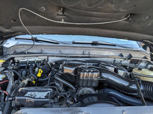 Used 2015 Ford F250 Lariat w/ Lariat Interior Package image 25