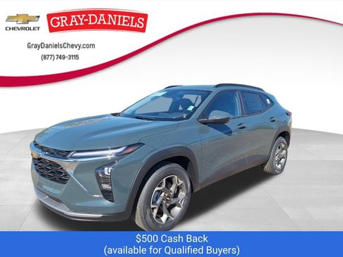 New 2026 Chevrolet Trax LT image 1