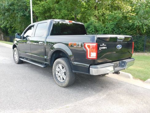 Used 2017 Ford F150 XLT w/ Equipment Group 301A Mid AWD/4WD image 3