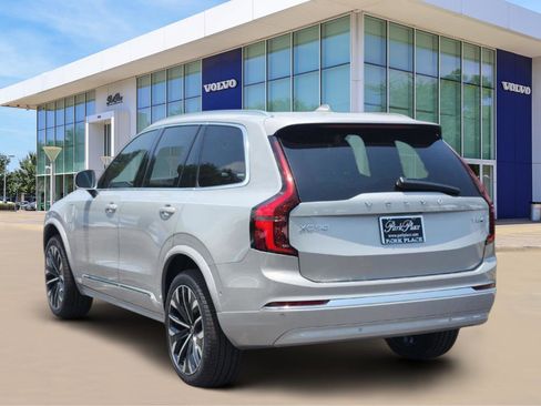 New 2025 Volvo XC90 T8 Plus w/ Protection Package Premier image 4