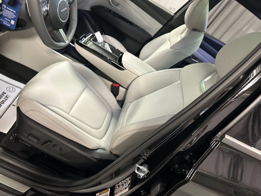 New 2026 Hyundai Tucson Limited AWD/4WD image 10
