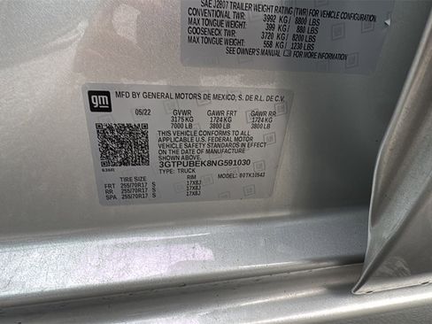 Used 2022 GMC Sierra 1500 SLE image 10