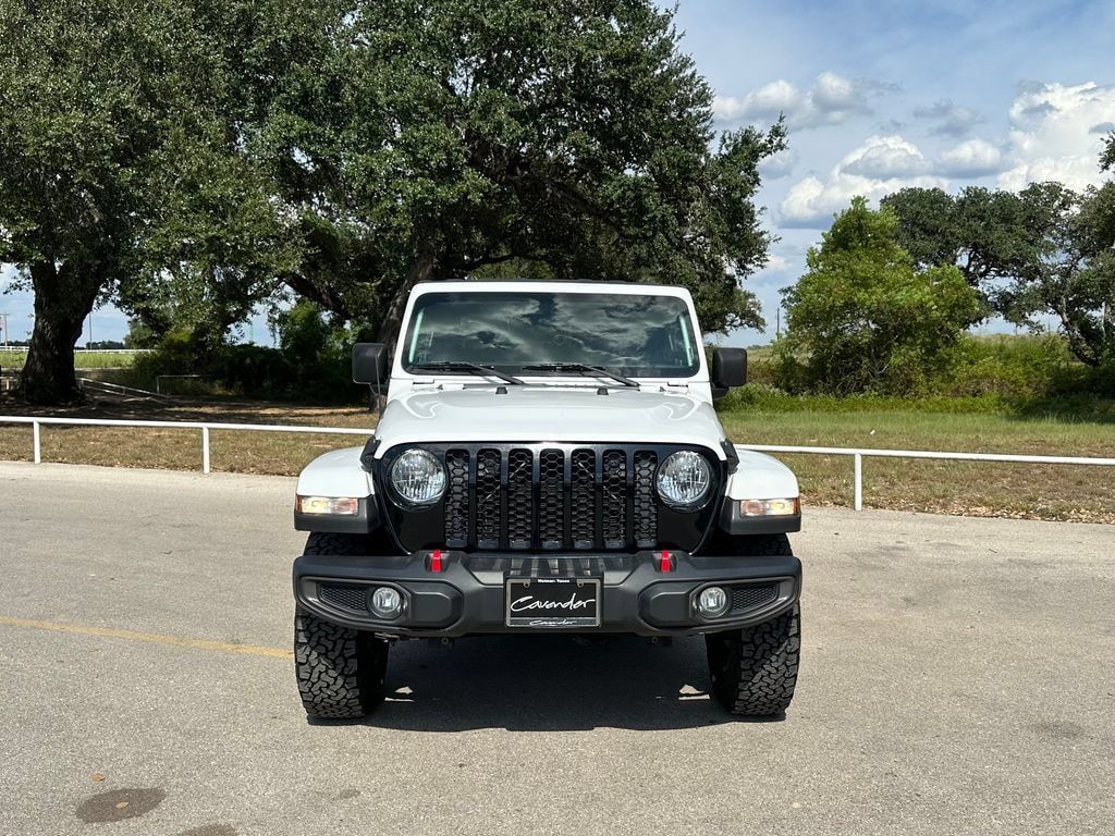Used 2022 Jeep Gladiator Sport AWD/4WD image 2