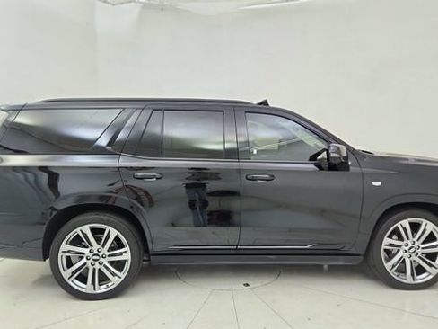 Used 2025 Cadillac Escalade Sport w/ Touring Package image 6