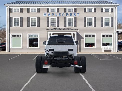 New 2025 Ford F550 4x4 SuperCab Super Duty image 5