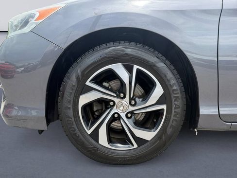 Used 2017 Honda Accord LX image 9