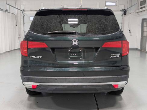 Used 2016 Honda Pilot Touring image 8