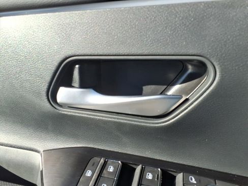 New 2026 Nissan Kicks SR w/ SR Premium Package image 17