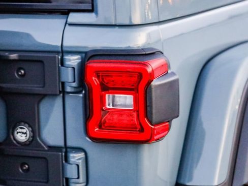 New 2026 Jeep Wrangler Unlimited Rubicon image 10