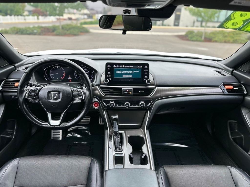 Used 2018 Honda Accord Sport image 10
