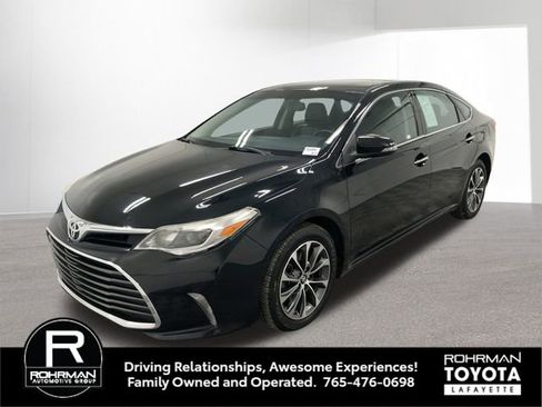 Used 2016 Toyota Avalon XLE Premium image 1