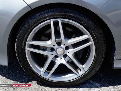 Used 2014 Mercedes-Benz E 350 4MATIC Wagon w/ Premium 1 Package image 13