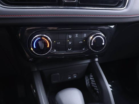 Used 2025 Chevrolet TrailBlazer RS w/ Driver Confidence Package FWD image 6