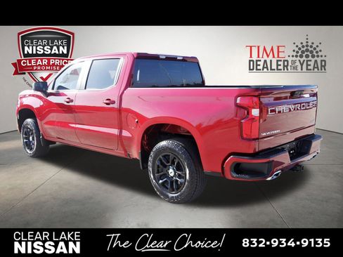 Used 2024 Chevrolet Silverado 1500 RST w/ Z71 Off-Road Package AWD/4WD image 5