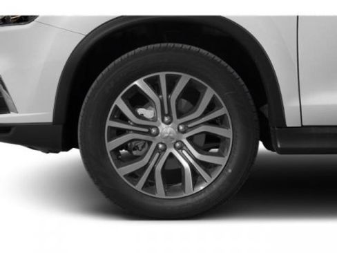 Used 2018 Mitsubishi Outlander Sport SE image 11