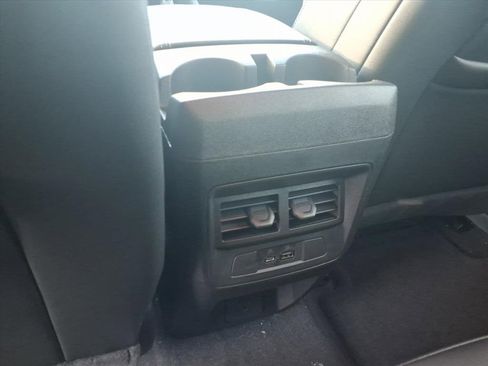 New 2026 GMC Canyon Elevation w/ Convenience Package image 8