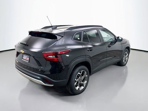 New 2026 Chevrolet Trax LT image 9