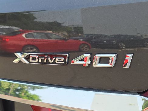 Used 2022 BMW X7 xDrive40i image 32