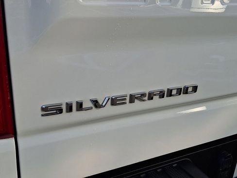 Used 2023 Chevrolet Silverado 1500 Custom image 30