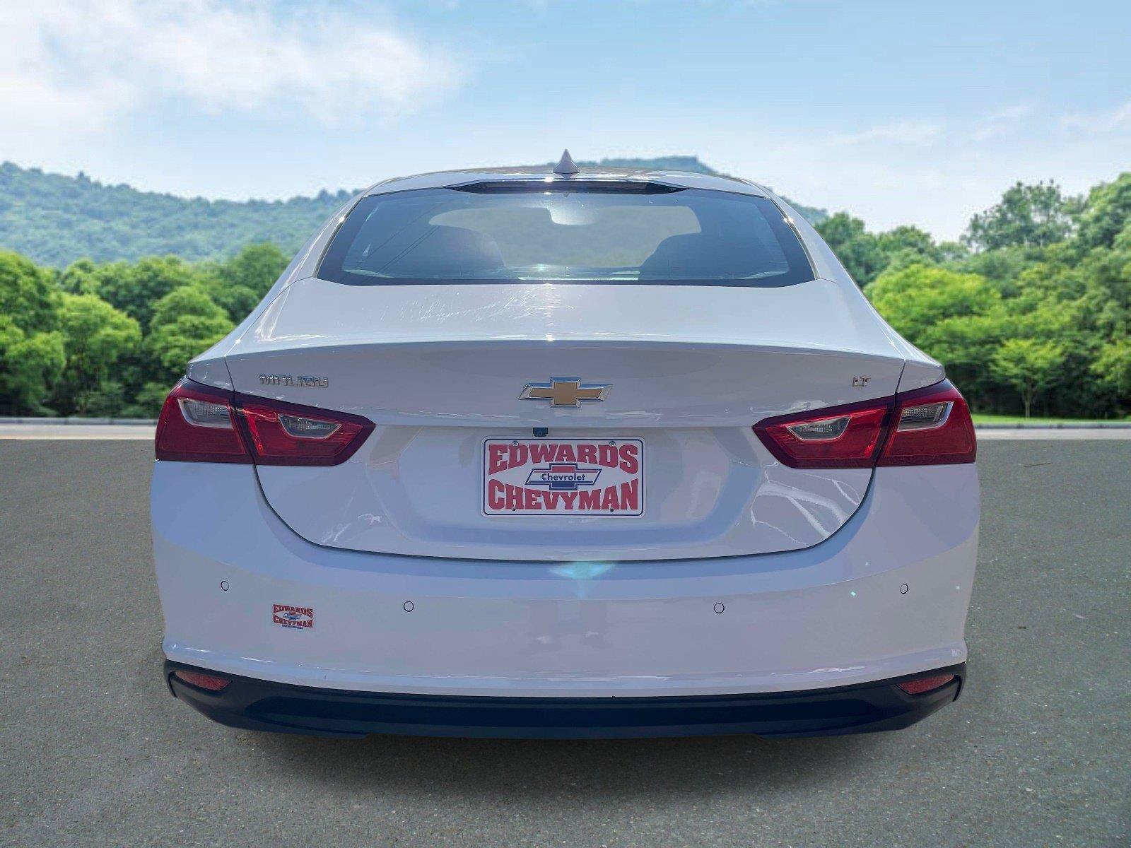 Used 2024 Chevrolet Malibu LT FWD image 23