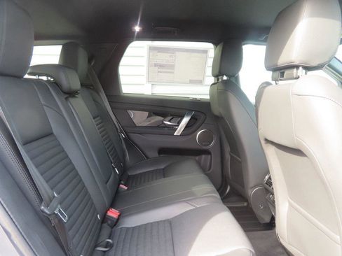 Used 2023 Land Rover Discovery Sport SE AWD/4WD image 21