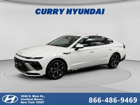 Used 2024 Hyundai Sonata SEL FWD image 1