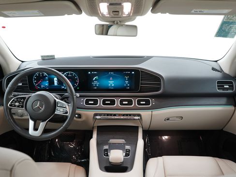 Used 2020 Mercedes-Benz GLE 350 4MATIC w/ Premium Package image 13