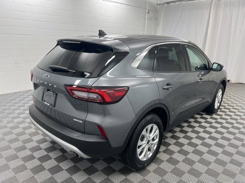 Used 2023 Ford Escape Active image 5