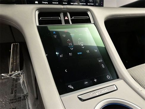 Certified 2020 Porsche Taycan Turbo S w/ Premium Package image 11