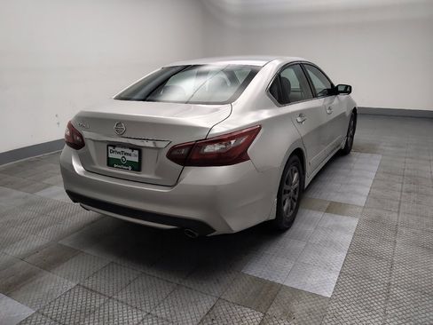Used 2018 Nissan Altima 2.5 S w/ S Convenience Package FWD image 9