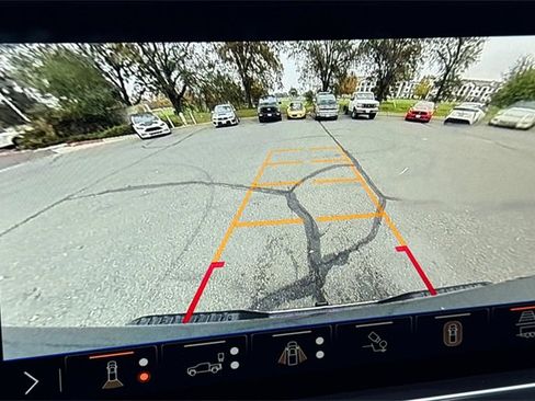 Used 2024 Chevrolet Silverado 1500 LTZ image 27