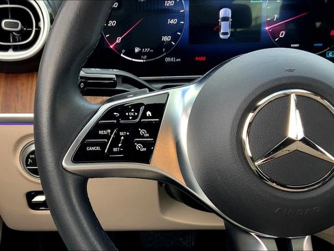 Certified 2023 Mercedes-Benz C 300 4MATIC Sedan image 23