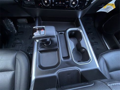 Certified 2024 Chevrolet Silverado 1500 LT Trail Boss w/ Convenience Package II image 22