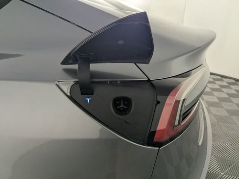 Used 2025 Tesla Model 3 Long Range image 36