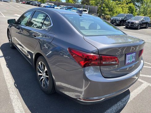 Used 2017 Acura TLX w/ Technology Package FWD image 6