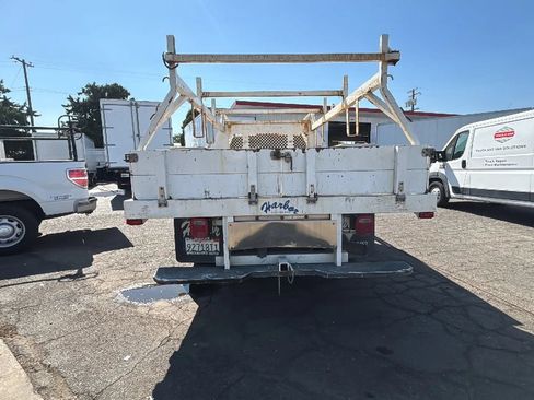 Used 2015 Chevrolet Silverado 3500 W/T w/ WT Convenience Package AWD/4WD image 5
