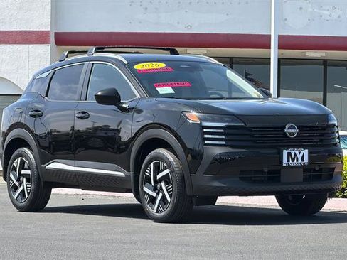 New 2026 Nissan Kicks SV w/ Charging Package FWD image 2