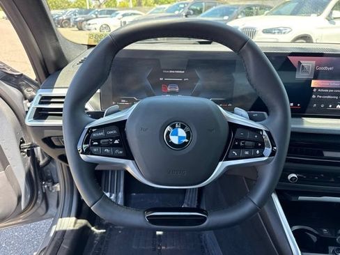 Used 2026 BMW 330i Sedan w/ Premium Package RWD image 24